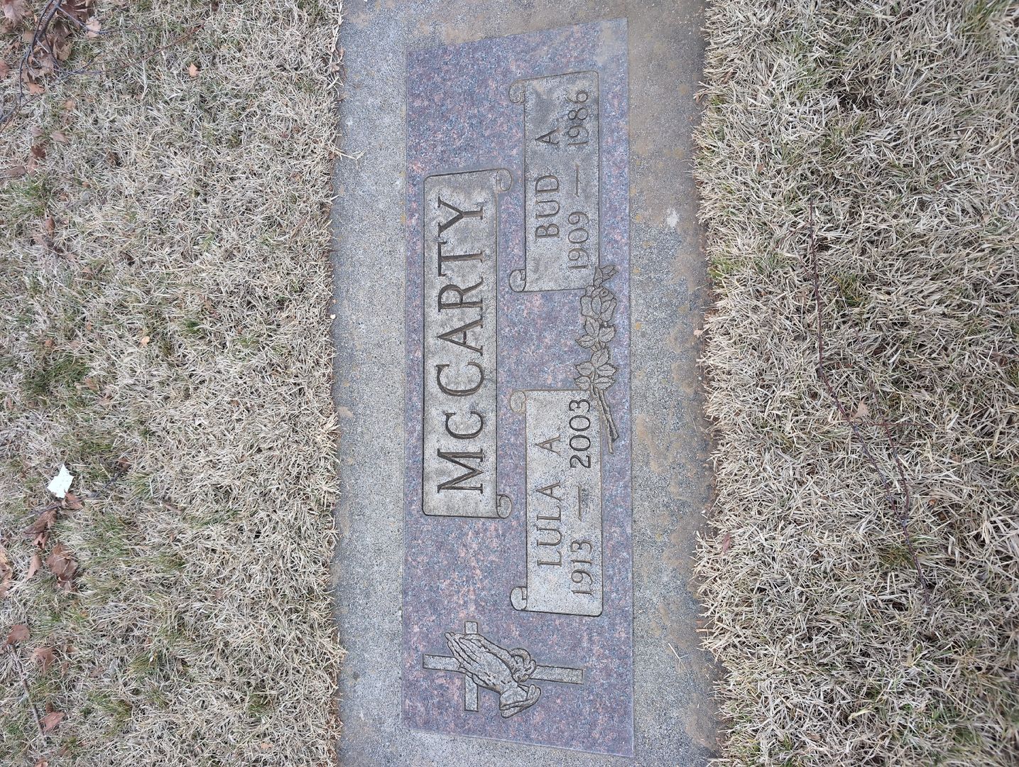 Wilbur S. James's grave. Photo 1