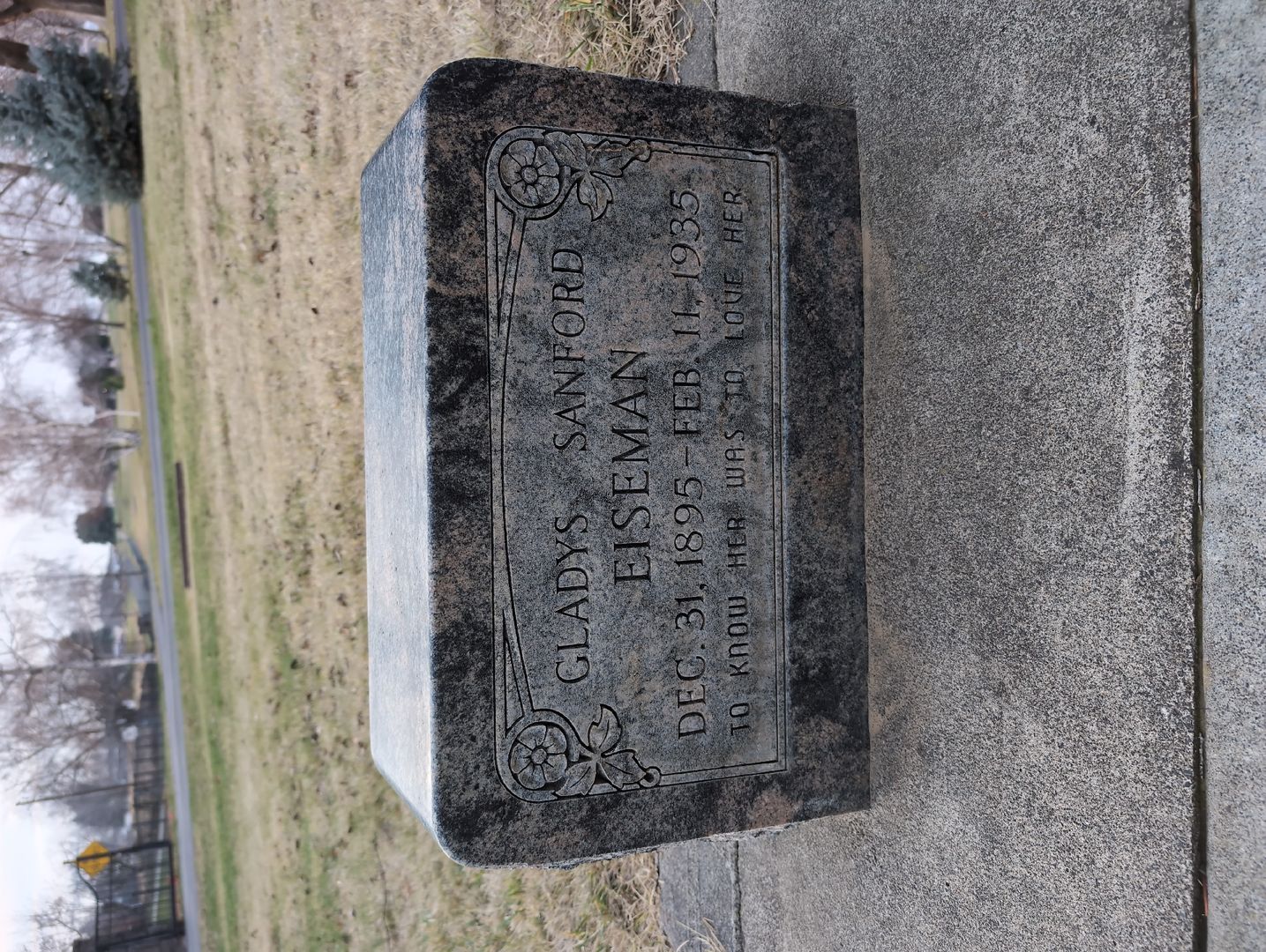 Barbara J. Unterseher's grave. Photo 1