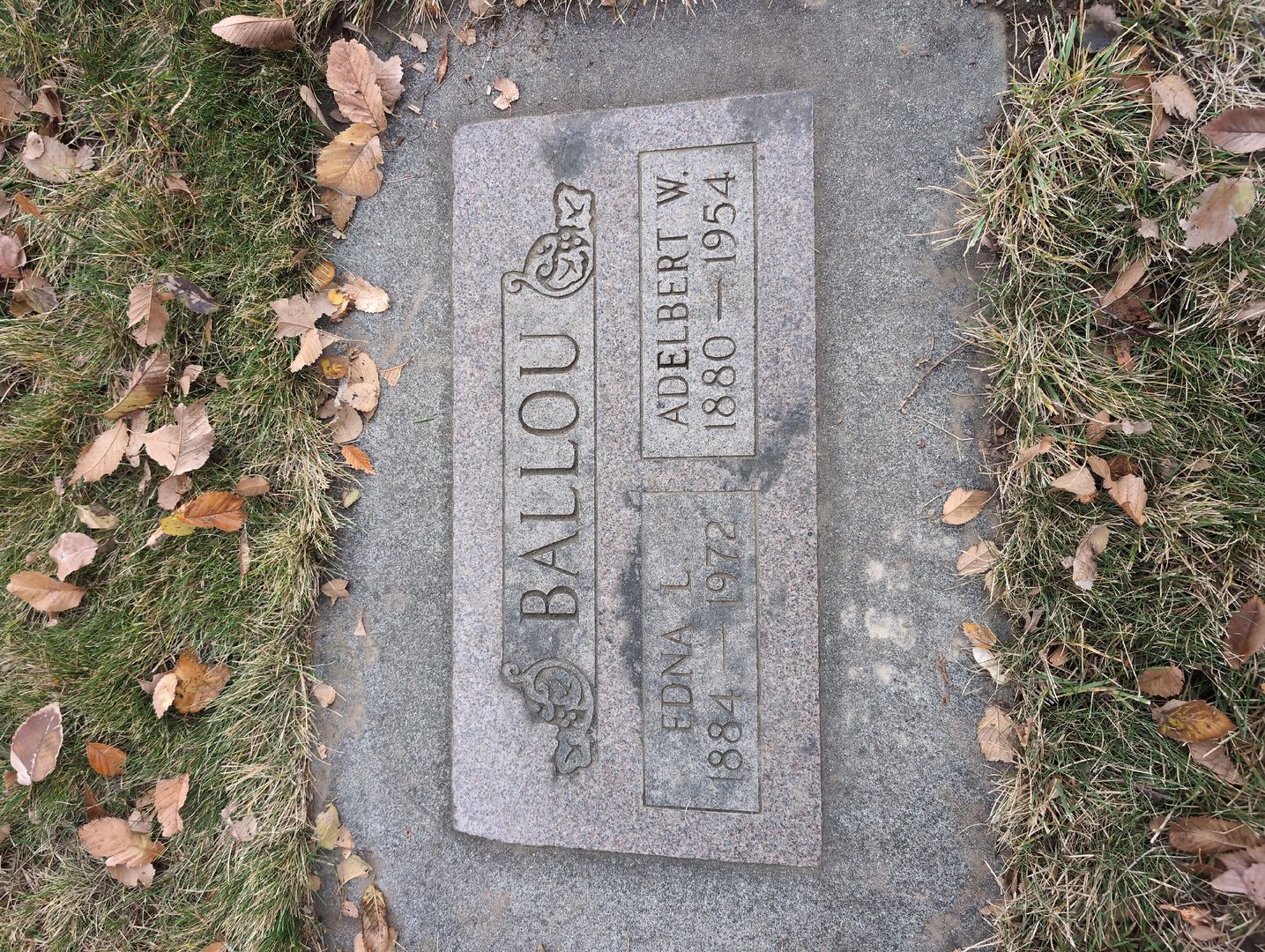 Adelbert W. Ballou's grave. Photo 1