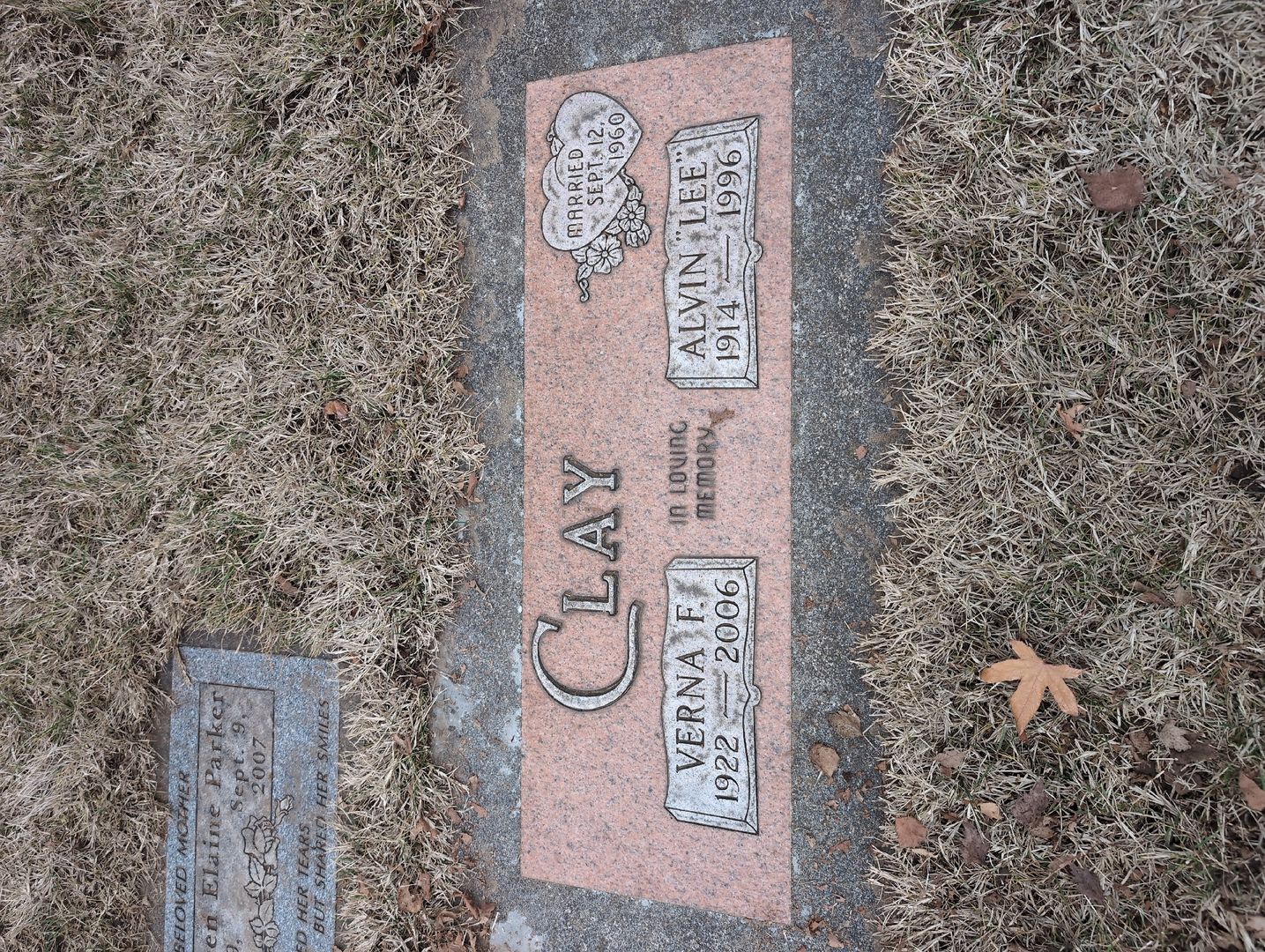 Kathleen Elaine Parker's grave. Photo 1