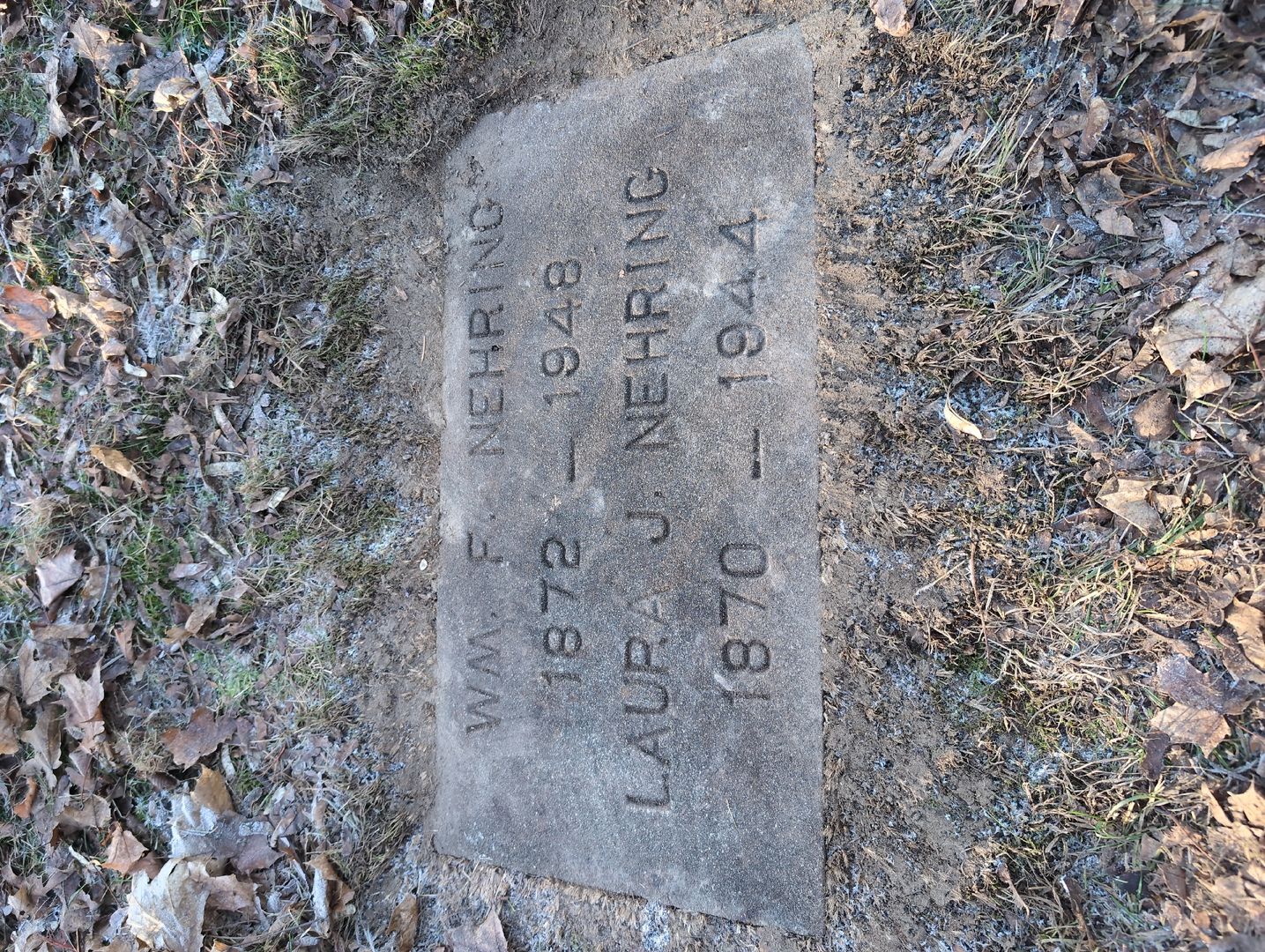 Alice Dae Nehring's grave. Photo 1