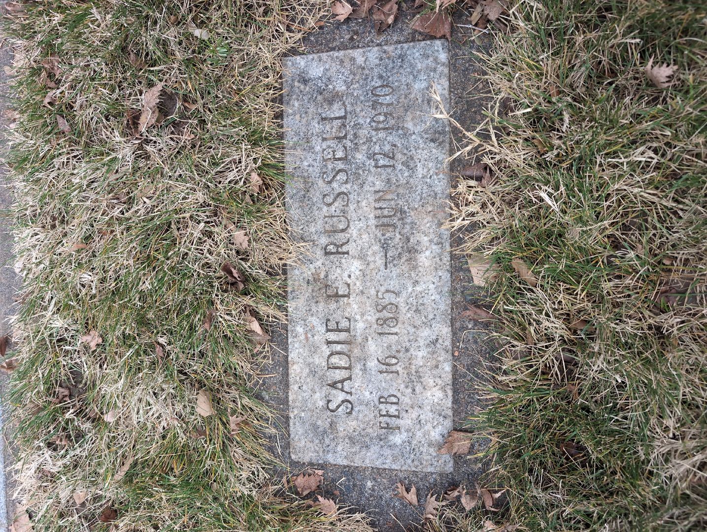 Kenneth R. Dasher's grave. Photo 1
