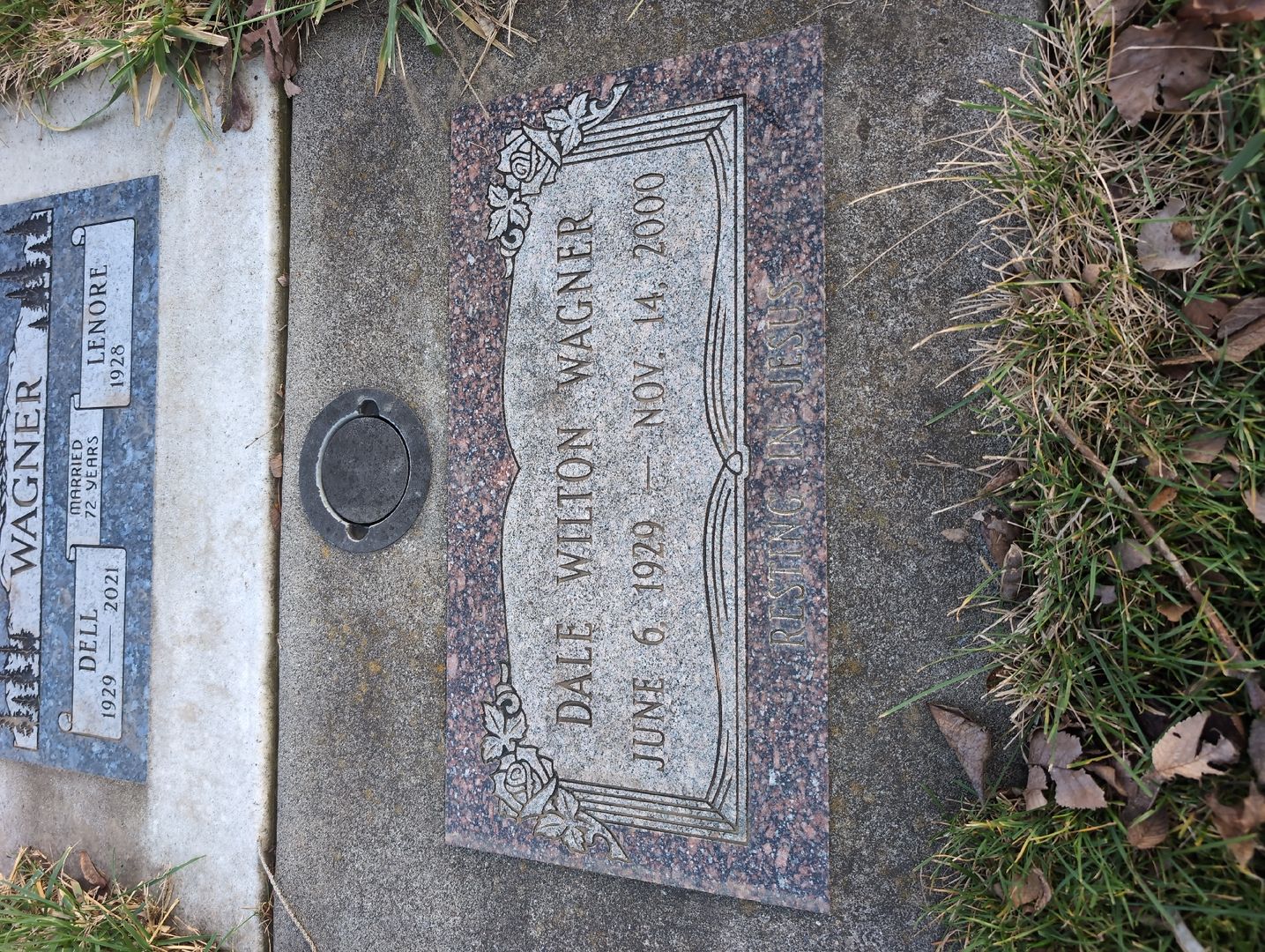 Delbert "Dell" Wagner's grave. Photo 1
