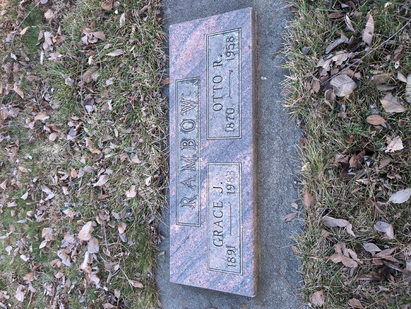 Charles W. Rambow's grave. Photo 1