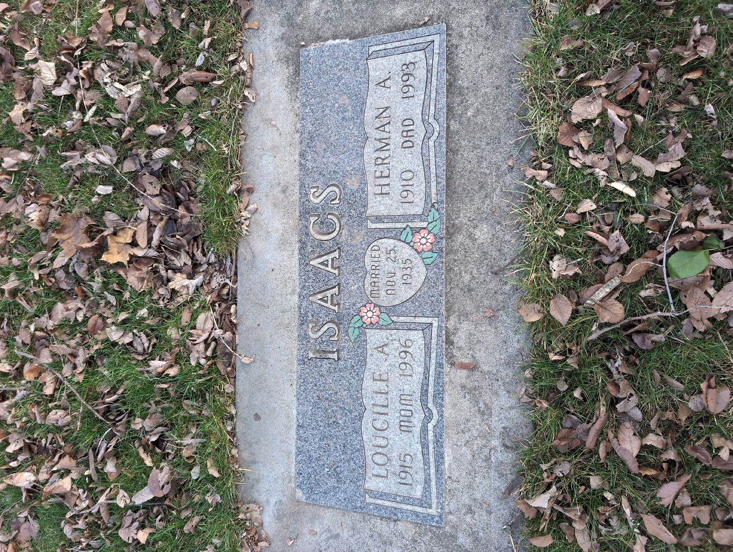 Herman A. Isaacs's grave. Photo 1